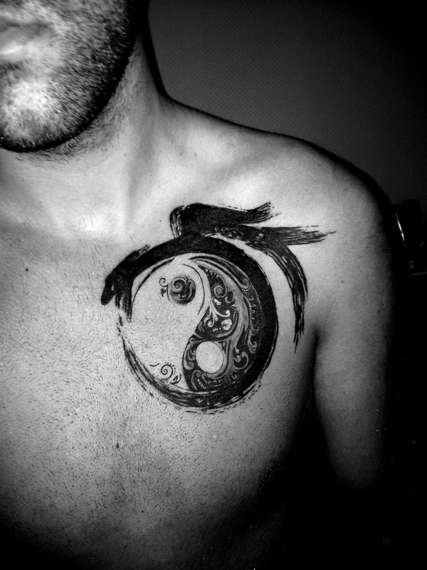 Tatuajes del Yin Yang: el equilibrio entre el bien y el mal 74