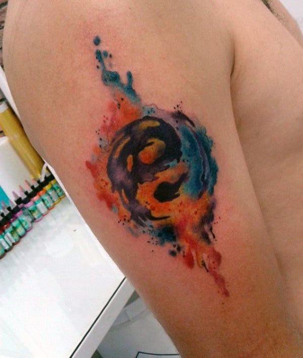 Tatuajes del Yin Yang: el equilibrio entre el bien y el mal 75