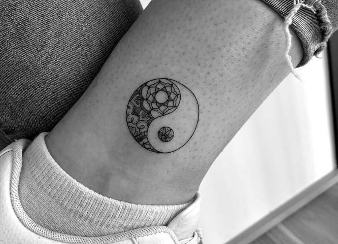 Tatuajes del Yin Yang: el equilibrio entre el bien y el mal 89