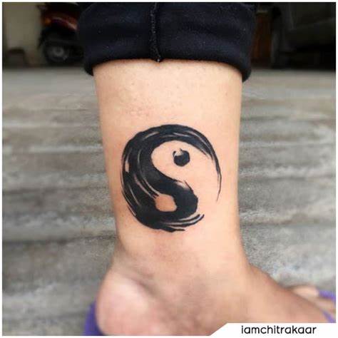 Tatuajes del Yin Yang: el equilibrio entre el bien y el mal 97