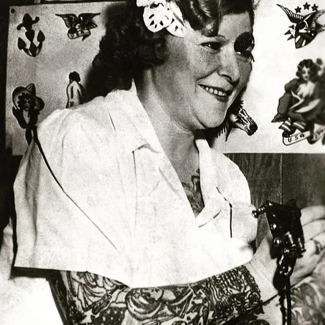 Mujeres que revolucionaron el mundo del tatuaje en pleno siglo XIX 11 Mujeres que revolucionaron el mundo del tatuaje en pleno siglo XIX 11