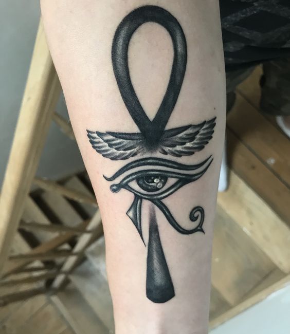 72 Tatuajes del Ojo de Horus: Todo lo ve 10