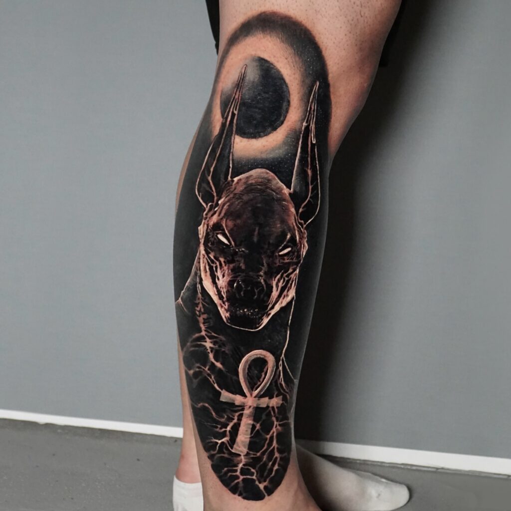 Tatuajes de Anubis: protector de los muertos 4 Tatuajes de Anubis: protector de los muertos 4