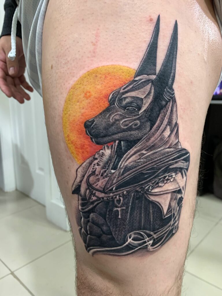Tatuajes de Anubis: protector de los muertos 20 Tatuajes de Anubis: protector de los muertos 20