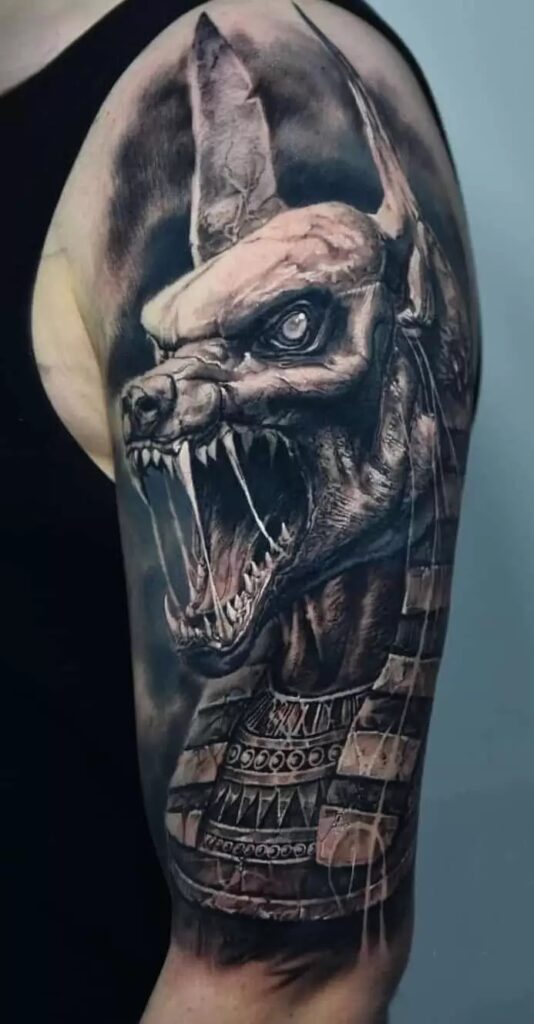 Tatuajes de Anubis: protector de los muertos 3 Tatuajes de Anubis: protector de los muertos 3