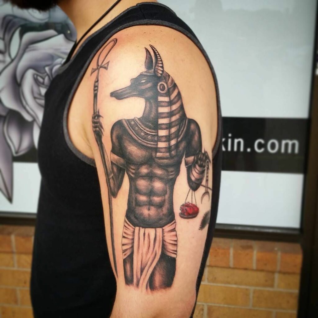 Tatuajes de Anubis: protector de los muertos 48 Tatuajes de Anubis: protector de los muertos 48