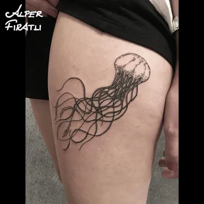 Tatuajes de Medusas: Significados e Ideas (+Leyenda) 24