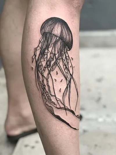 Tatuajes de Medusas: Diseños Únicos y Significados 25