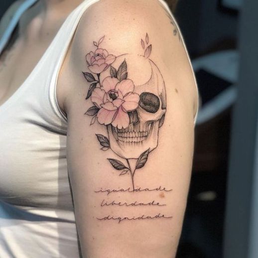+42 Tatuajes de Calaveras: Ideas y Significados 16 +42 Tatuajes de Calaveras: Ideas y Significados 16